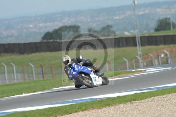 Motorcycle action photographs;Trackday digital images;donington;donington park leicestershire;donington photographs;event digital images;eventdigitalimages;no limits trackday;peter wileman photography;trackday;trackday photos