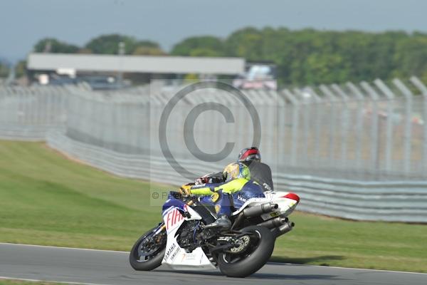 Motorcycle action photographs;Trackday digital images;donington;donington park leicestershire;donington photographs;event digital images;eventdigitalimages;no limits trackday;peter wileman photography;trackday;trackday photos