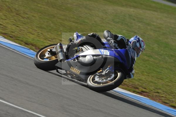 Motorcycle action photographs;Trackday digital images;donington;donington park leicestershire;donington photographs;event digital images;eventdigitalimages;no limits trackday;peter wileman photography;trackday;trackday photos