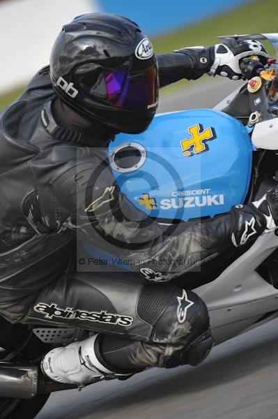Motorcycle action photographs;Trackday digital images;donington;donington park leicestershire;donington photographs;event digital images;eventdigitalimages;no limits trackday;peter wileman photography;trackday;trackday photos