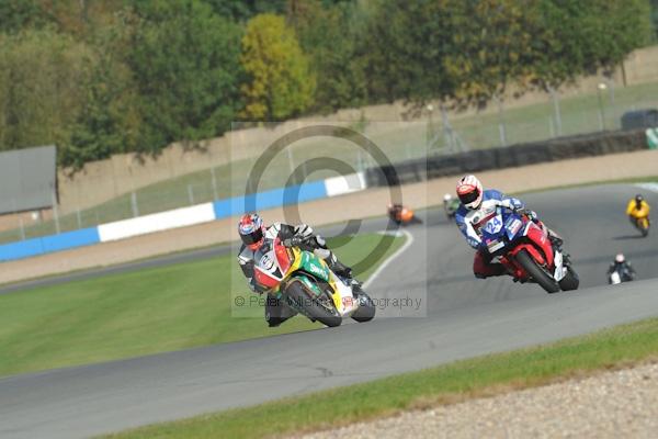 Motorcycle action photographs;Trackday digital images;donington;donington park leicestershire;donington photographs;event digital images;eventdigitalimages;no limits trackday;peter wileman photography;trackday;trackday photos