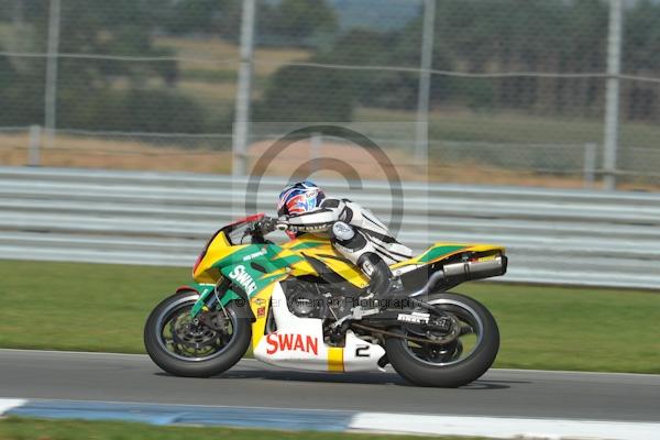 Motorcycle action photographs;Trackday digital images;donington;donington park leicestershire;donington photographs;event digital images;eventdigitalimages;no limits trackday;peter wileman photography;trackday;trackday photos