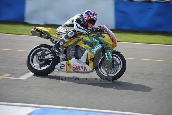 Motorcycle action photographs;Trackday digital images;donington;donington park leicestershire;donington photographs;event digital images;eventdigitalimages;no limits trackday;peter wileman photography;trackday;trackday photos
