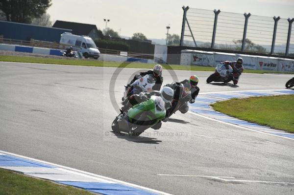 Motorcycle action photographs;Trackday digital images;donington;donington park leicestershire;donington photographs;event digital images;eventdigitalimages;no limits trackday;peter wileman photography;trackday;trackday photos