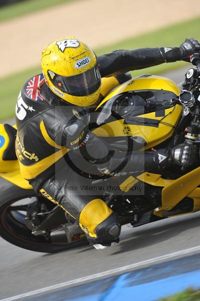 Motorcycle action photographs;Trackday digital images;donington;donington park leicestershire;donington photographs;event digital images;eventdigitalimages;no limits trackday;peter wileman photography;trackday;trackday photos