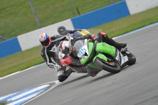 Motorcycle action photographs;Trackday digital images;donington;donington park leicestershire;donington photographs;event digital images;eventdigitalimages;no limits trackday;peter wileman photography;trackday;trackday photos