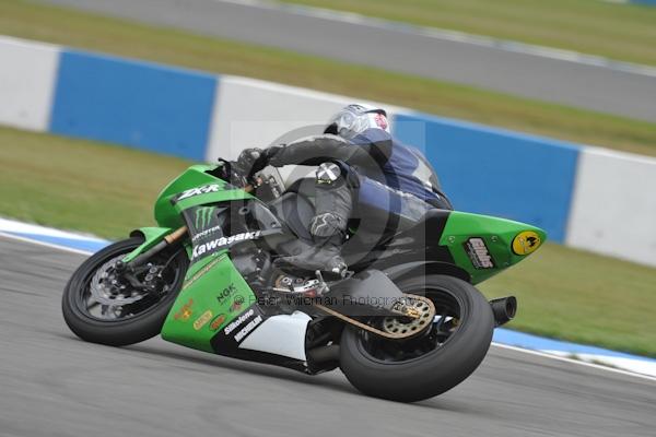Motorcycle action photographs;Trackday digital images;donington;donington park leicestershire;donington photographs;event digital images;eventdigitalimages;no limits trackday;peter wileman photography;trackday;trackday photos