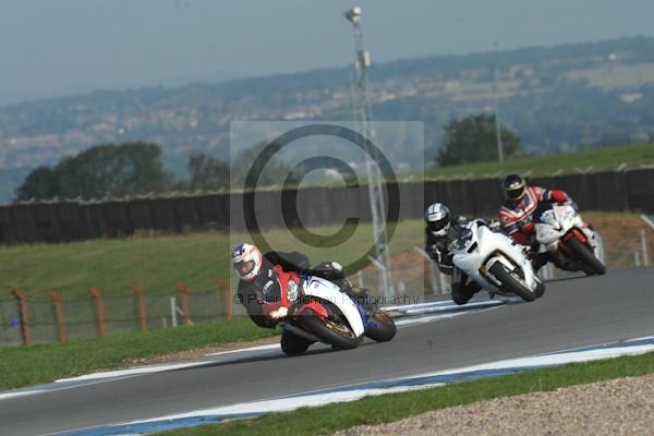 Motorcycle action photographs;Trackday digital images;donington;donington park leicestershire;donington photographs;event digital images;eventdigitalimages;no limits trackday;peter wileman photography;trackday;trackday photos