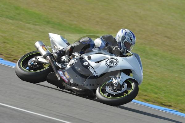 Motorcycle action photographs;Trackday digital images;donington;donington park leicestershire;donington photographs;event digital images;eventdigitalimages;no limits trackday;peter wileman photography;trackday;trackday photos
