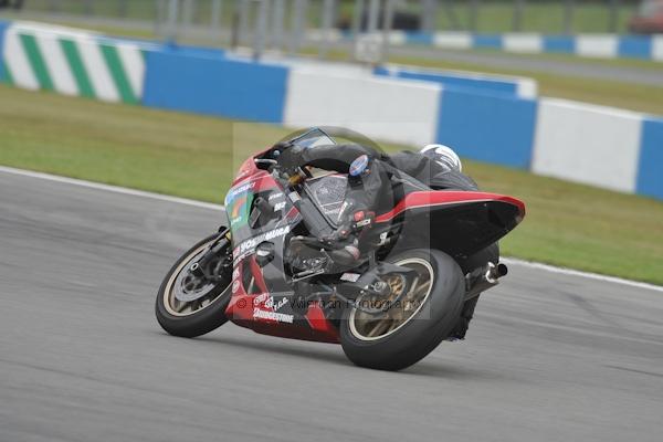 Motorcycle action photographs;Trackday digital images;donington;donington park leicestershire;donington photographs;event digital images;eventdigitalimages;no limits trackday;peter wileman photography;trackday;trackday photos