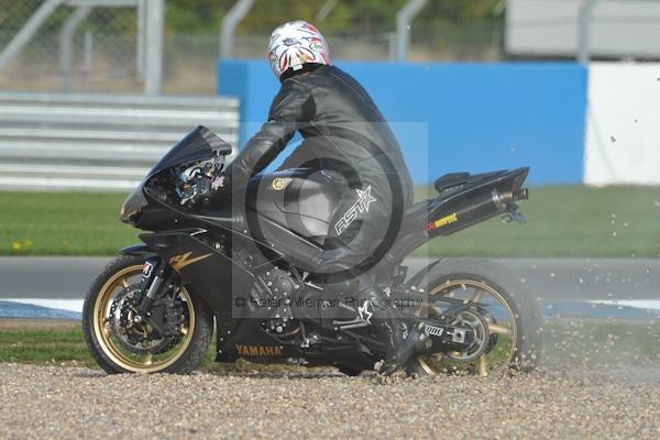 Motorcycle action photographs;Trackday digital images;donington;donington park leicestershire;donington photographs;event digital images;eventdigitalimages;no limits trackday;peter wileman photography;trackday;trackday photos