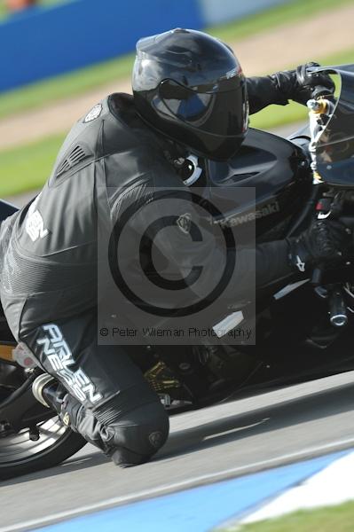 Motorcycle action photographs;Trackday digital images;donington;donington park leicestershire;donington photographs;event digital images;eventdigitalimages;no limits trackday;peter wileman photography;trackday;trackday photos
