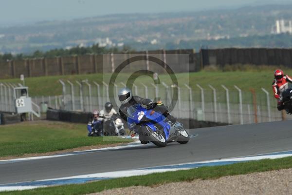 Motorcycle action photographs;Trackday digital images;donington;donington park leicestershire;donington photographs;event digital images;eventdigitalimages;no limits trackday;peter wileman photography;trackday;trackday photos