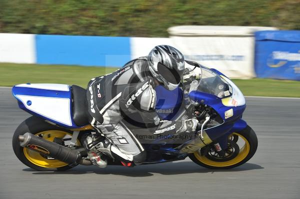 Motorcycle action photographs;Trackday digital images;donington;donington park leicestershire;donington photographs;event digital images;eventdigitalimages;no limits trackday;peter wileman photography;trackday;trackday photos