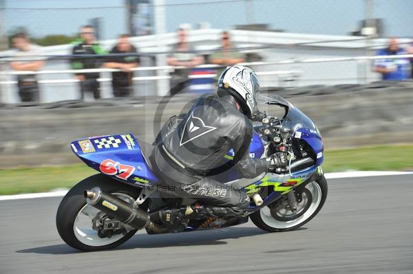 Motorcycle action photographs;Trackday digital images;donington;donington park leicestershire;donington photographs;event digital images;eventdigitalimages;no limits trackday;peter wileman photography;trackday;trackday photos