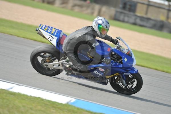 Motorcycle action photographs;Trackday digital images;donington;donington park leicestershire;donington photographs;event digital images;eventdigitalimages;no limits trackday;peter wileman photography;trackday;trackday photos