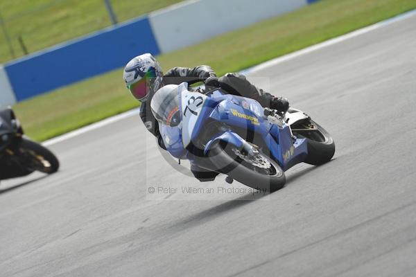 Motorcycle action photographs;Trackday digital images;donington;donington park leicestershire;donington photographs;event digital images;eventdigitalimages;no limits trackday;peter wileman photography;trackday;trackday photos