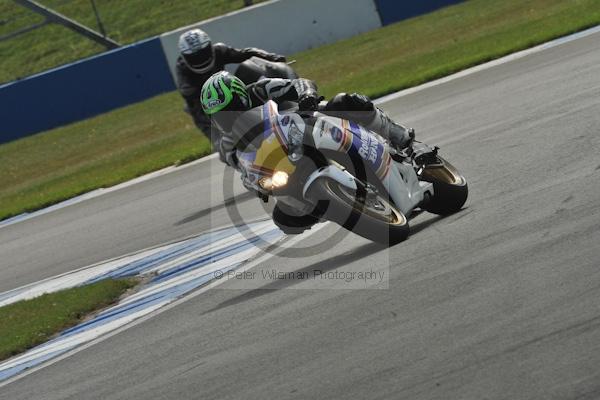 Motorcycle action photographs;Trackday digital images;donington;donington park leicestershire;donington photographs;event digital images;eventdigitalimages;no limits trackday;peter wileman photography;trackday;trackday photos