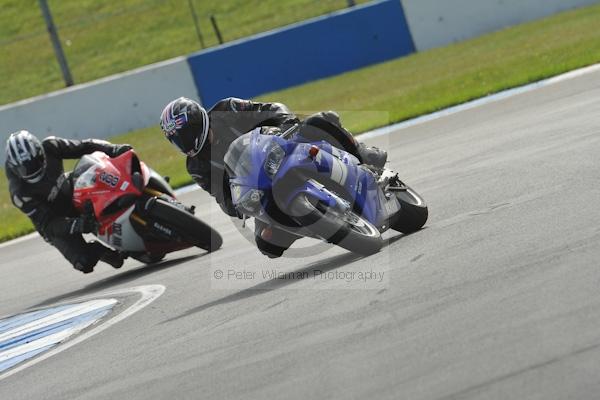 Motorcycle action photographs;Trackday digital images;donington;donington park leicestershire;donington photographs;event digital images;eventdigitalimages;no limits trackday;peter wileman photography;trackday;trackday photos