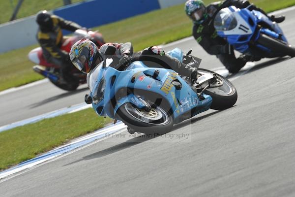 Motorcycle action photographs;Trackday digital images;donington;donington park leicestershire;donington photographs;event digital images;eventdigitalimages;no limits trackday;peter wileman photography;trackday;trackday photos