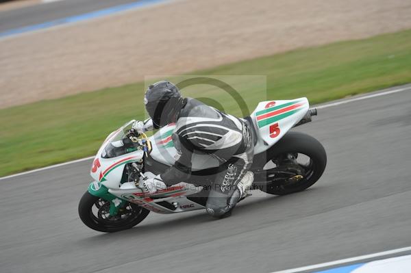 Motorcycle action photographs;Trackday digital images;donington;donington park leicestershire;donington photographs;event digital images;eventdigitalimages;no limits trackday;peter wileman photography;trackday;trackday photos