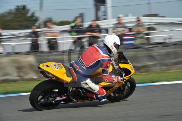 Motorcycle action photographs;Trackday digital images;donington;donington park leicestershire;donington photographs;event digital images;eventdigitalimages;no limits trackday;peter wileman photography;trackday;trackday photos
