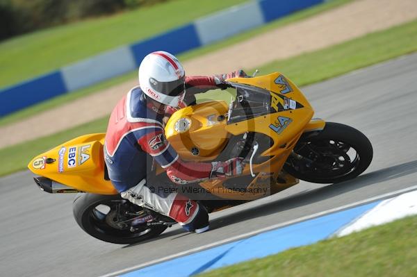 Motorcycle action photographs;Trackday digital images;donington;donington park leicestershire;donington photographs;event digital images;eventdigitalimages;no limits trackday;peter wileman photography;trackday;trackday photos