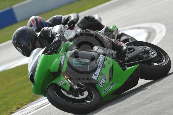 Motorcycle action photographs;Trackday digital images;donington;donington park leicestershire;donington photographs;event digital images;eventdigitalimages;no limits trackday;peter wileman photography;trackday;trackday photos