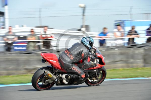 Motorcycle action photographs;Trackday digital images;donington;donington park leicestershire;donington photographs;event digital images;eventdigitalimages;no limits trackday;peter wileman photography;trackday;trackday photos