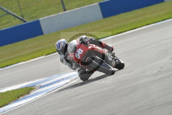 Motorcycle action photographs;Trackday digital images;donington;donington park leicestershire;donington photographs;event digital images;eventdigitalimages;no limits trackday;peter wileman photography;trackday;trackday photos