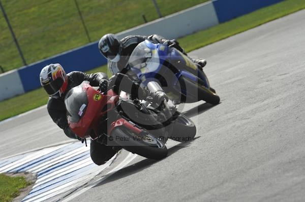 Motorcycle action photographs;Trackday digital images;donington;donington park leicestershire;donington photographs;event digital images;eventdigitalimages;no limits trackday;peter wileman photography;trackday;trackday photos