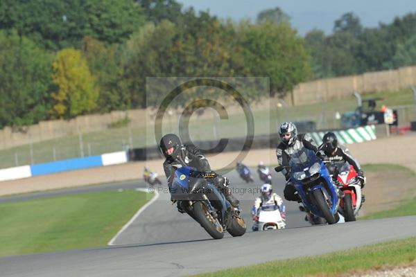 Motorcycle action photographs;Trackday digital images;donington;donington park leicestershire;donington photographs;event digital images;eventdigitalimages;no limits trackday;peter wileman photography;trackday;trackday photos