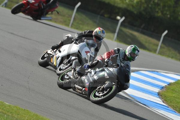 Motorcycle action photographs;Trackday digital images;donington;donington park leicestershire;donington photographs;event digital images;eventdigitalimages;no limits trackday;peter wileman photography;trackday;trackday photos