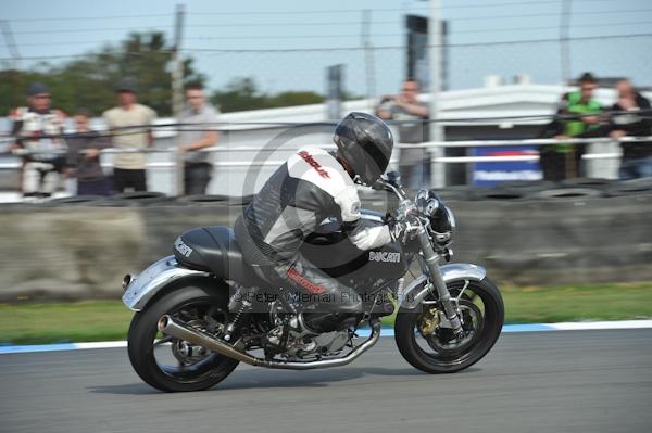 Motorcycle action photographs;Trackday digital images;donington;donington park leicestershire;donington photographs;event digital images;eventdigitalimages;no limits trackday;peter wileman photography;trackday;trackday photos