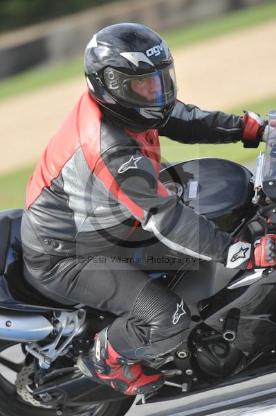 Motorcycle action photographs;Trackday digital images;donington;donington park leicestershire;donington photographs;event digital images;eventdigitalimages;no limits trackday;peter wileman photography;trackday;trackday photos
