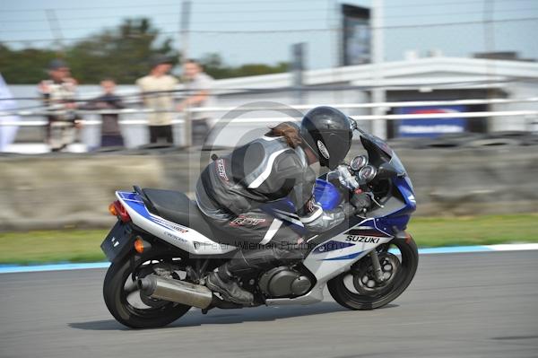 Motorcycle action photographs;Trackday digital images;donington;donington park leicestershire;donington photographs;event digital images;eventdigitalimages;no limits trackday;peter wileman photography;trackday;trackday photos