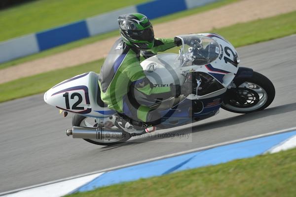Motorcycle action photographs;Trackday digital images;donington;donington park leicestershire;donington photographs;event digital images;eventdigitalimages;no limits trackday;peter wileman photography;trackday;trackday photos