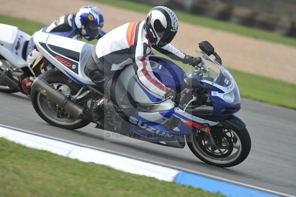 Motorcycle action photographs;Trackday digital images;donington;donington park leicestershire;donington photographs;event digital images;eventdigitalimages;no limits trackday;peter wileman photography;trackday;trackday photos