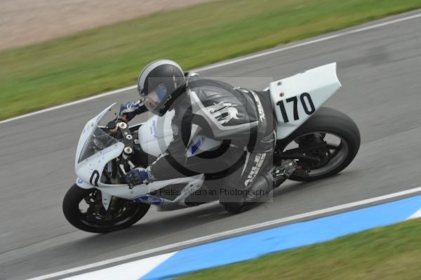 Motorcycle action photographs;Trackday digital images;donington;donington park leicestershire;donington photographs;event digital images;eventdigitalimages;no limits trackday;peter wileman photography;trackday;trackday photos