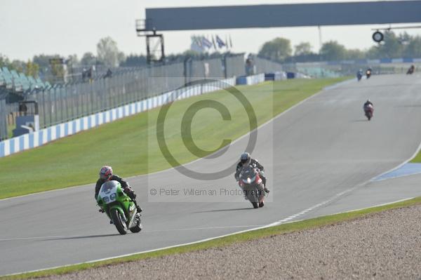 Motorcycle action photographs;Trackday digital images;donington;donington park leicestershire;donington photographs;event digital images;eventdigitalimages;no limits trackday;peter wileman photography;trackday;trackday photos