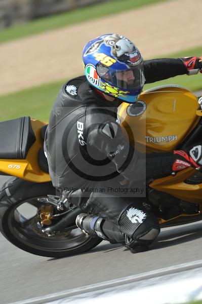 Motorcycle action photographs;Trackday digital images;donington;donington park leicestershire;donington photographs;event digital images;eventdigitalimages;no limits trackday;peter wileman photography;trackday;trackday photos