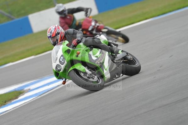 Motorcycle action photographs;Trackday digital images;donington;donington park leicestershire;donington photographs;event digital images;eventdigitalimages;no limits trackday;peter wileman photography;trackday;trackday photos