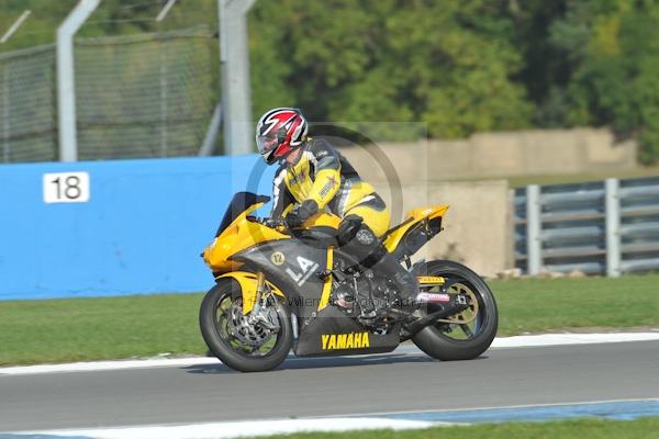 Motorcycle action photographs;Trackday digital images;donington;donington park leicestershire;donington photographs;event digital images;eventdigitalimages;no limits trackday;peter wileman photography;trackday;trackday photos