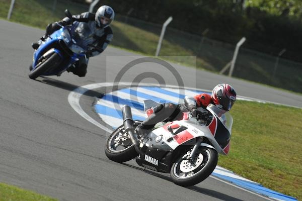 Motorcycle action photographs;Trackday digital images;donington;donington park leicestershire;donington photographs;event digital images;eventdigitalimages;no limits trackday;peter wileman photography;trackday;trackday photos