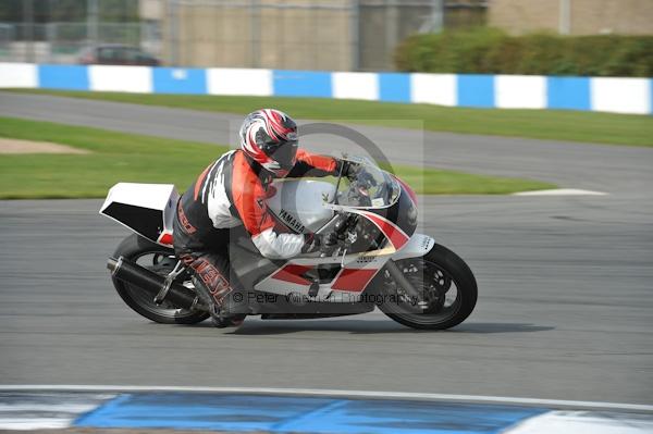 Motorcycle action photographs;Trackday digital images;donington;donington park leicestershire;donington photographs;event digital images;eventdigitalimages;no limits trackday;peter wileman photography;trackday;trackday photos
