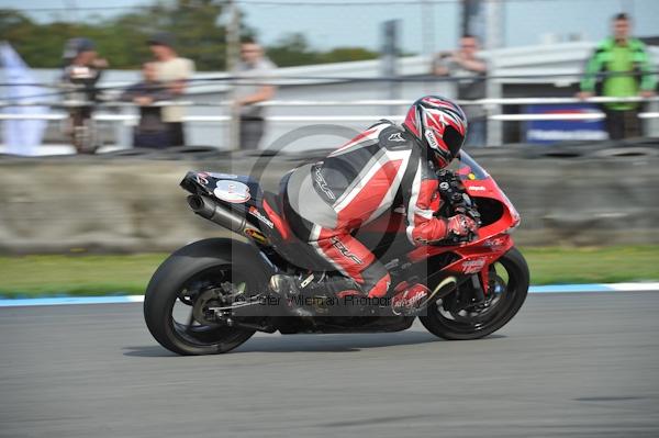 Motorcycle action photographs;Trackday digital images;donington;donington park leicestershire;donington photographs;event digital images;eventdigitalimages;no limits trackday;peter wileman photography;trackday;trackday photos