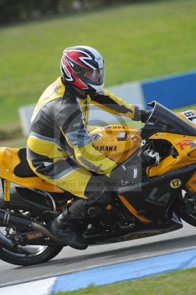Motorcycle action photographs;Trackday digital images;donington;donington park leicestershire;donington photographs;event digital images;eventdigitalimages;no limits trackday;peter wileman photography;trackday;trackday photos