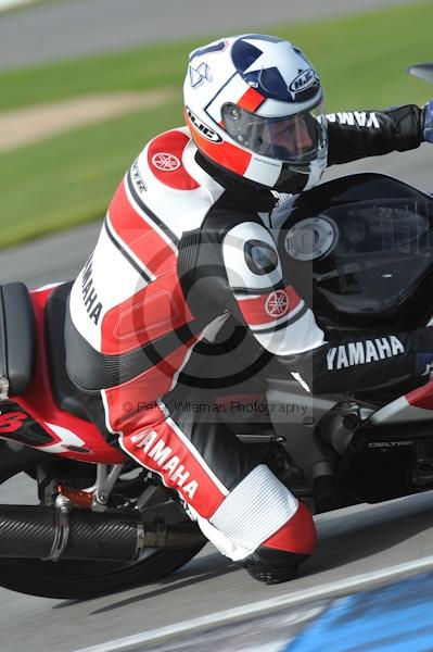 Motorcycle action photographs;Trackday digital images;donington;donington park leicestershire;donington photographs;event digital images;eventdigitalimages;no limits trackday;peter wileman photography;trackday;trackday photos