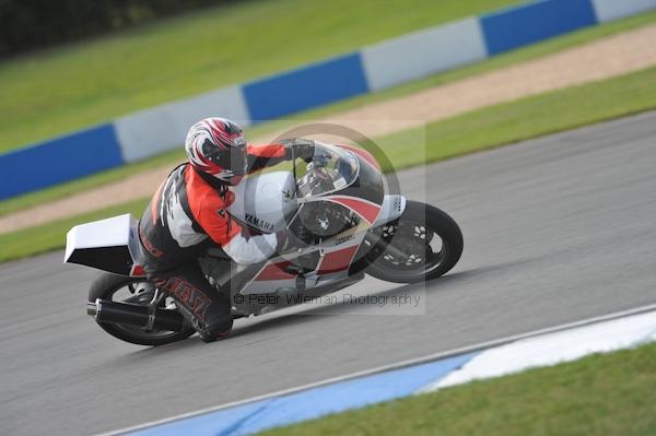 Motorcycle action photographs;Trackday digital images;donington;donington park leicestershire;donington photographs;event digital images;eventdigitalimages;no limits trackday;peter wileman photography;trackday;trackday photos