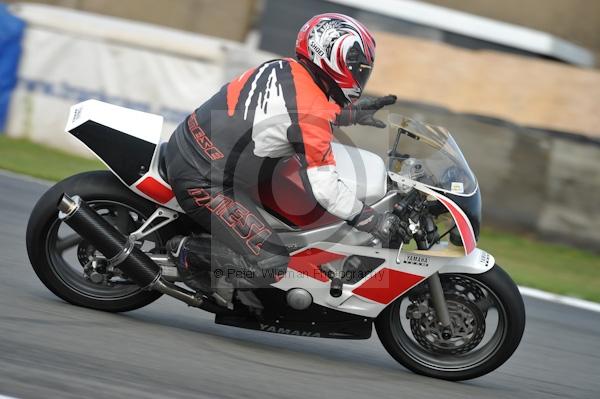Motorcycle action photographs;Trackday digital images;donington;donington park leicestershire;donington photographs;event digital images;eventdigitalimages;no limits trackday;peter wileman photography;trackday;trackday photos